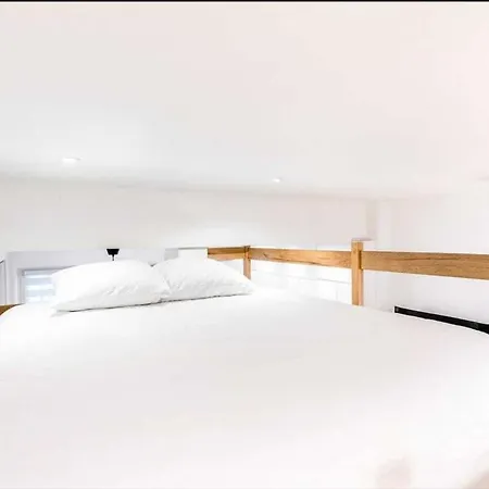 Guestready - Charming In The Lively 13th