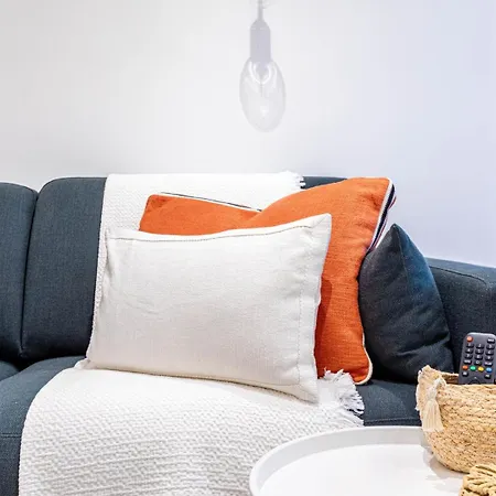 Guestready - Charming In The Lively 13th Lägenhet